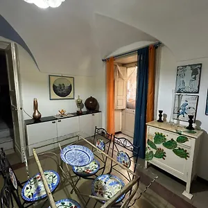  Apartment Oldtown Centro Storico Italy